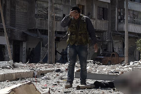 İdlib'de vakumlu katliam