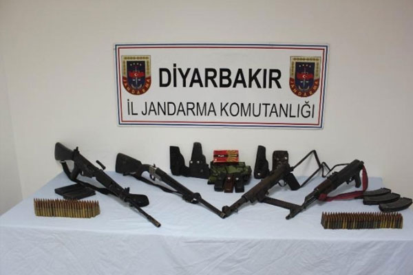 Diyarbakır'da 6 ayda cephanelik yakalandı