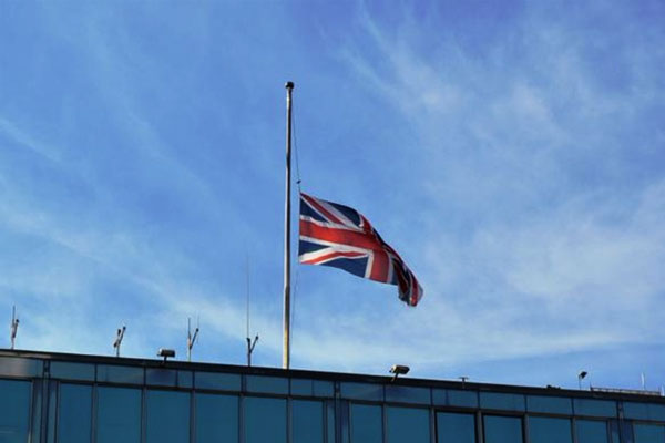 İngiltere yas tutuyor