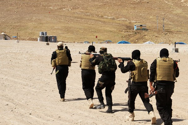 Operasyon bildirisi halka dağıtıldı