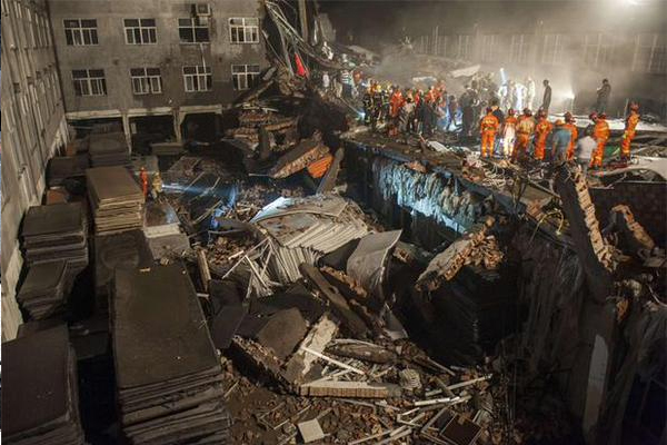 Çin'de  fabrika çöktü: 9 Ölü