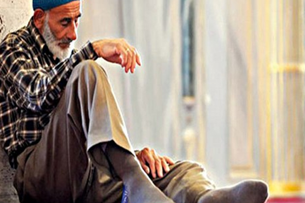 Oruç tutamayan yaşlı ve hastalar ne yapmalı?