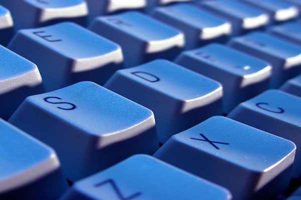 Dolardaki artış bilişim sektörüne yaramadı