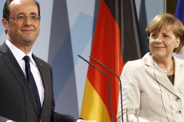 Merkel ve Hollande'dan Yunanistan açıklaması!