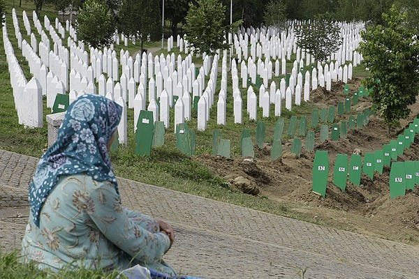 Srebrenitsa soykırımı tasarısı bugün oylanacak