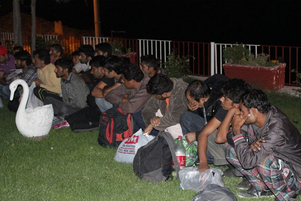 1 haftada 697 göçmen yakalandı