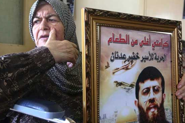 İsrail grevdeki mahkumları zorla besleyecek