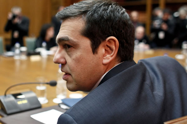 Yunanistan'a 'Türkiye'ye bağlan' önerisi