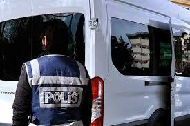 'Paralel Yapı'da 8 polis serbest