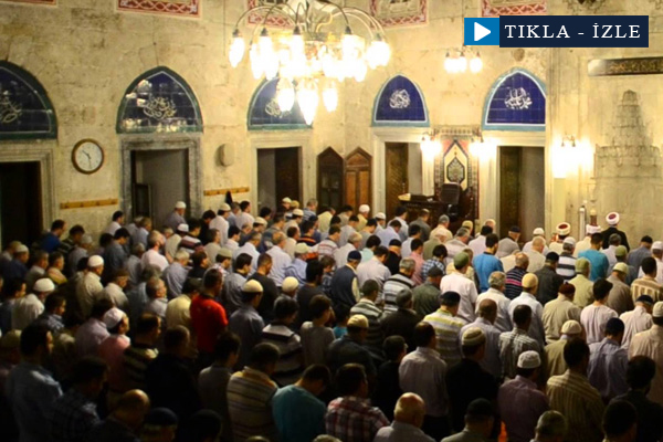 Enderun teravihler hala yaşatılıyor