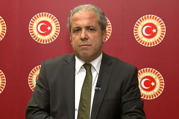 AK Parti'den AYM kararına ilk tepki