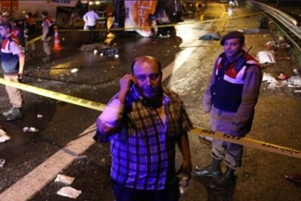 TEM'de feci kaza: 6 ölü