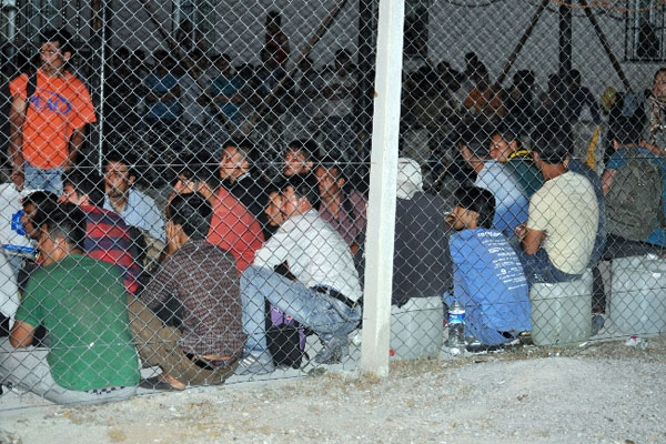 159 kaçak göçmen kurtarıldı