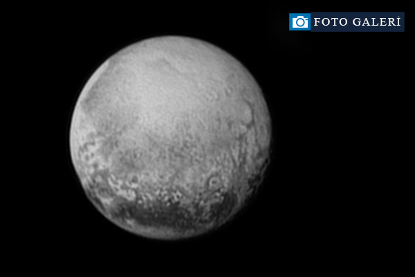 Plüton hiç bu kadar yakından görüntülenmemişti