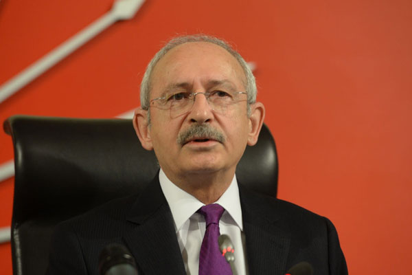 Kılıçdaroğlu İran Büyükelçiliği'nde iftara katıldı