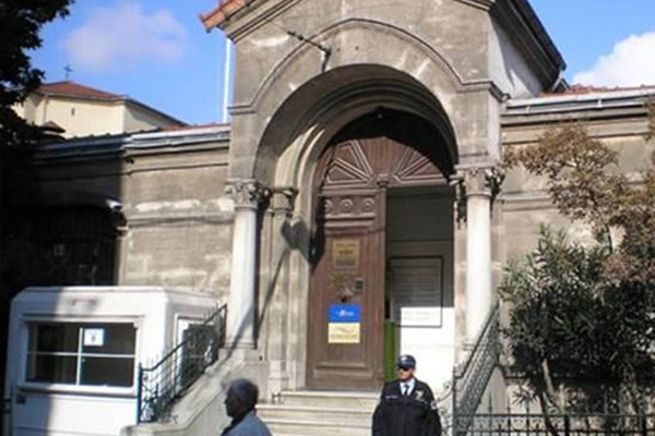 Fransa, İstanbul ve Ankara'daki resepsiyonları iptal etti