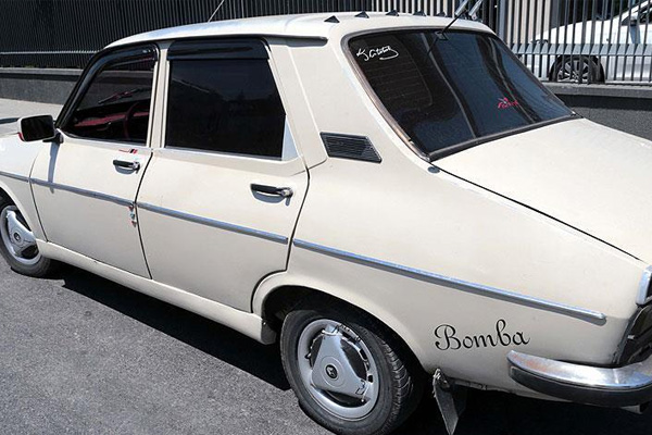 Üsküdar'da şüpheli araç paniği