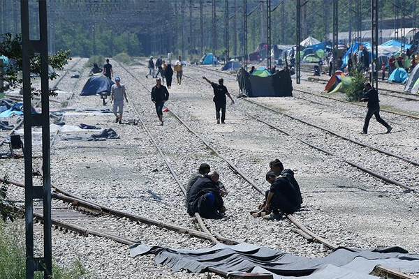 AB sığınmacıları 'yerleştirmede' sınıfta kaldı