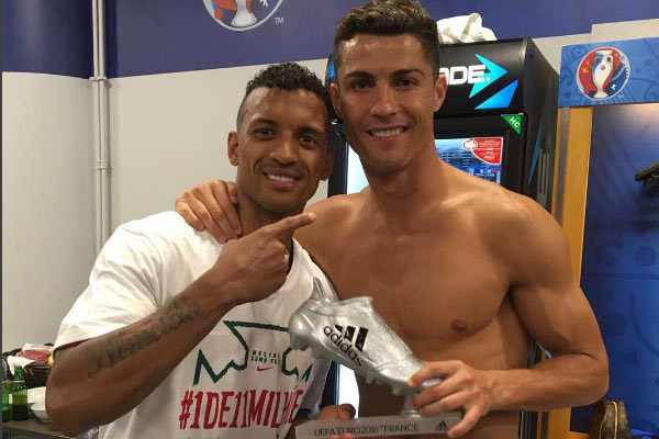 Nani değerine değer kattı