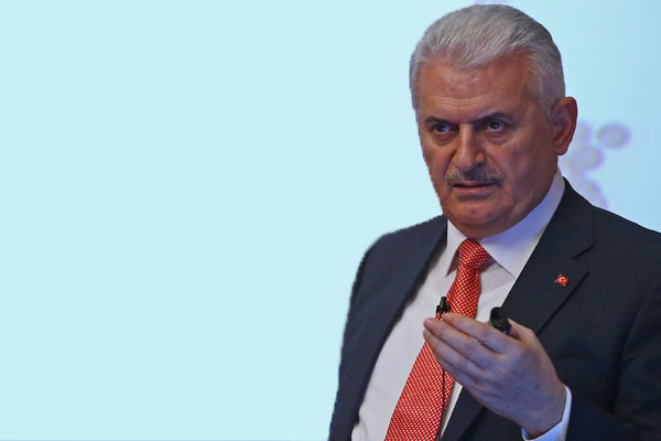 Yıldırım: Suriye'de her şeyden önce Esed değişmeli