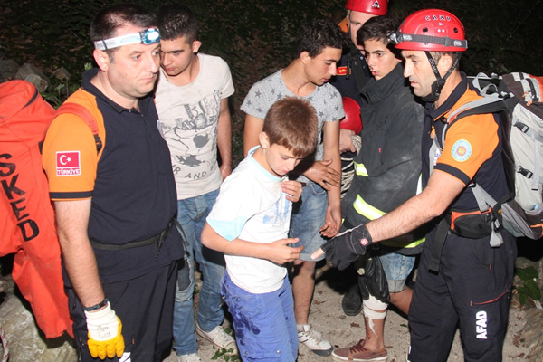 Uludağ eteklerinde kaybolan çocuklar kurtarıldı