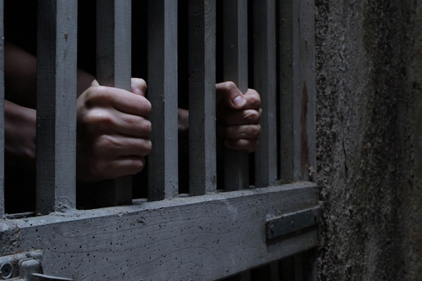 'İsrail hapishanelerinde Filistinli 61 kadın esir tutuluyor'