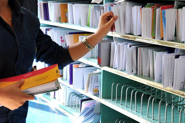 Çocuk mahkumlara ücretsiz mektup hizmeti