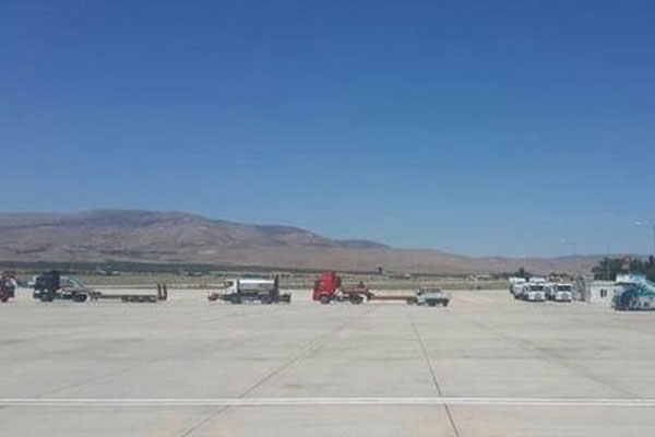 7 askeri uçağa operasyon