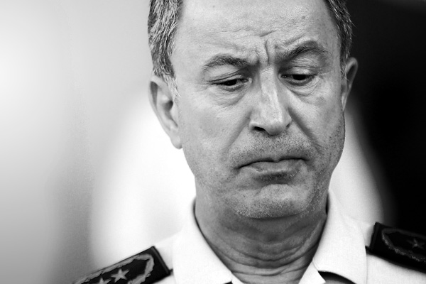 'Hulusi Paşam, boğazınızdaki izler sizin madalyanızdır'