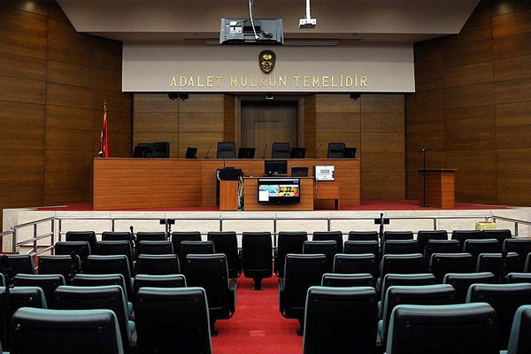 MİT tırları davasında erteleme