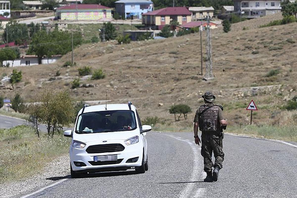 Silvan'da 3 PKK'lı ölü ele geçirildi