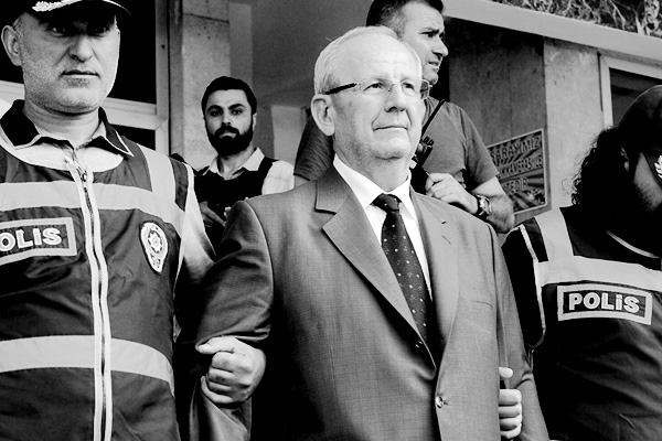 2. Ordu komutanı Orgeneral Huduti tutuklandı!