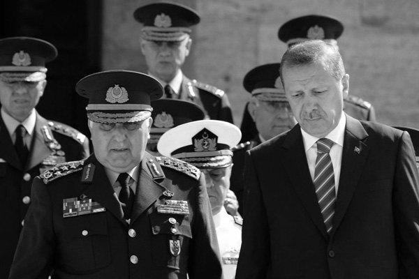 Necdet Özel'den darbecilere: Size hakkım haram olsun