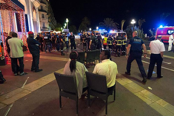 Fransa'daki saldırıda 1 Türk vatandaşı da yaşamını yitirdi