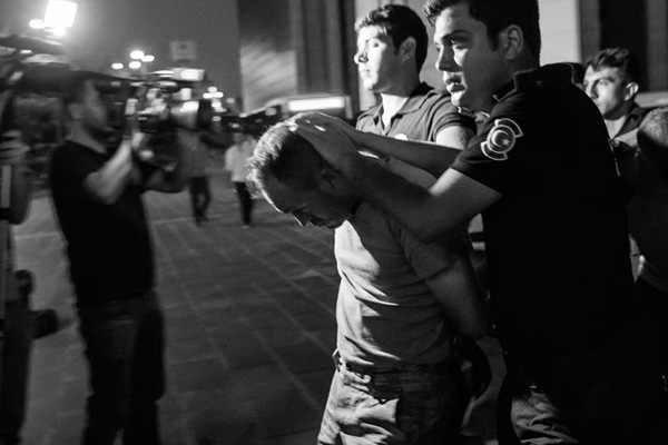 'Özel Paşa '1300 Fethullahçı var ama TSK'nın morali bozulur diye çekiniyoruz' demişti'