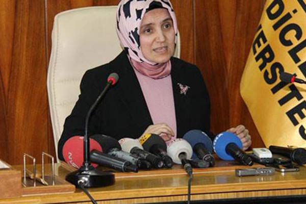 Dicle Üniversitesi Rektörü Saraç, gözaltına alındı