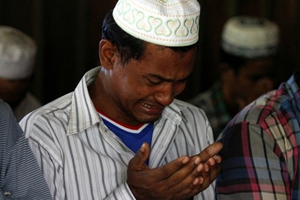 Myanmar'da sivilleri öldüren askerler yargılanacak