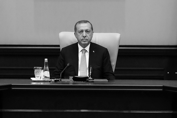 Erdoğan Davutoğlu ve Gül ile görüşecek