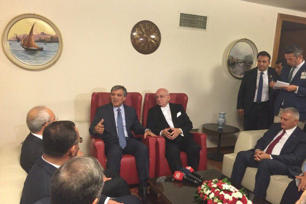 Yıldırım, Kahraman, Gül ve muhalefet liderleri Meclis'te görüştü