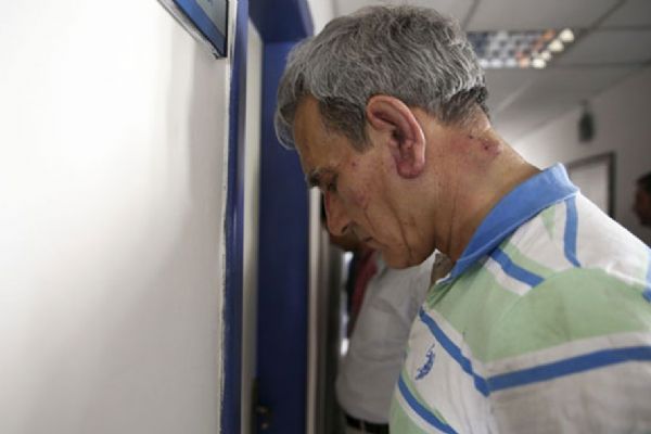 Akın Öztürk darbeden önce dişlerini yaptırmış