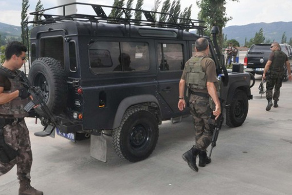 Marmaris'te darbeci askerlerin mühimmatları bulundu!