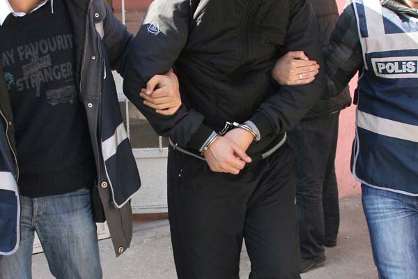 Adana'da eski emniyet müdürü tutuklandı