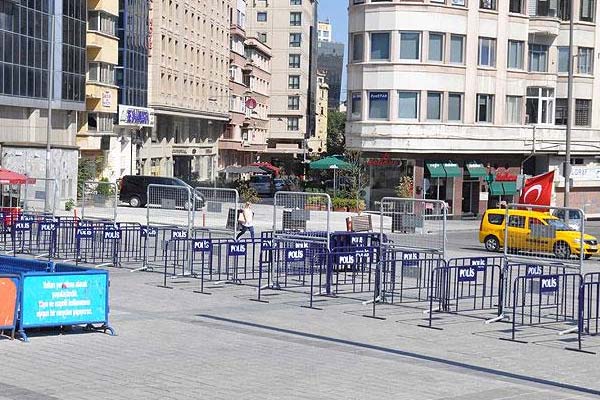 Taksim'de güvenlik önlemleri alınmaya başlandı