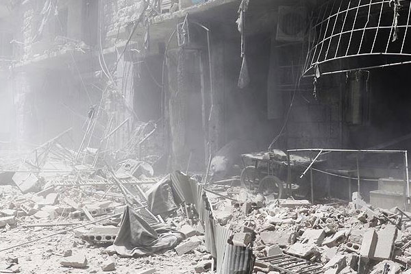 Rus uçakları sivilleri hedef aldı