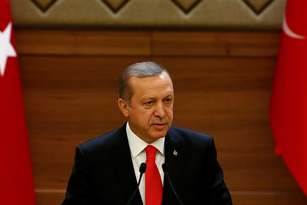 Erdoğan'ı helikopterle vurmaya çalıştılar