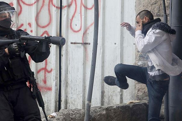 Kudüs'te Filistinlilere baskı sürüyor