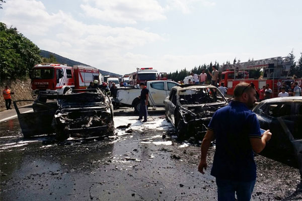 TEM’de zincirleme kaza