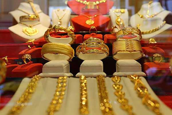 Altının kilosu 129 bin liraya çıktı