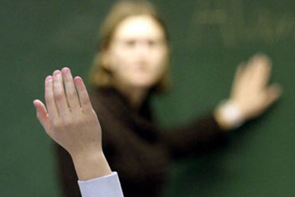 Öğretmen açığını 'norm fazlaları' kapatacak