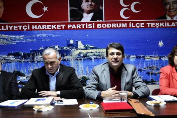 MHP Bodrum ilçe teşkilatı görevden alındı